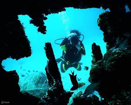Advanced scuba diving course Puerto Galera