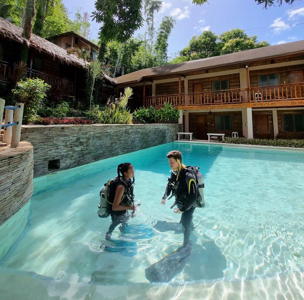 Puerto Galera dive and stay package